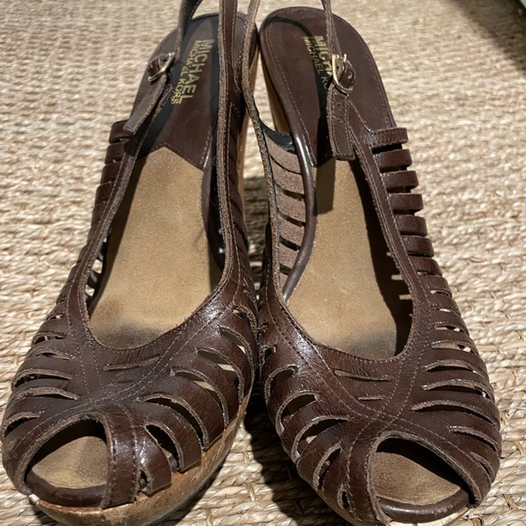 Michael Kors Brown Leather Strappy Sandals with Wooden Heels Size 8 - Picture 6 of 9